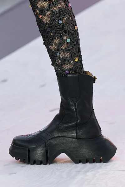 Look 38